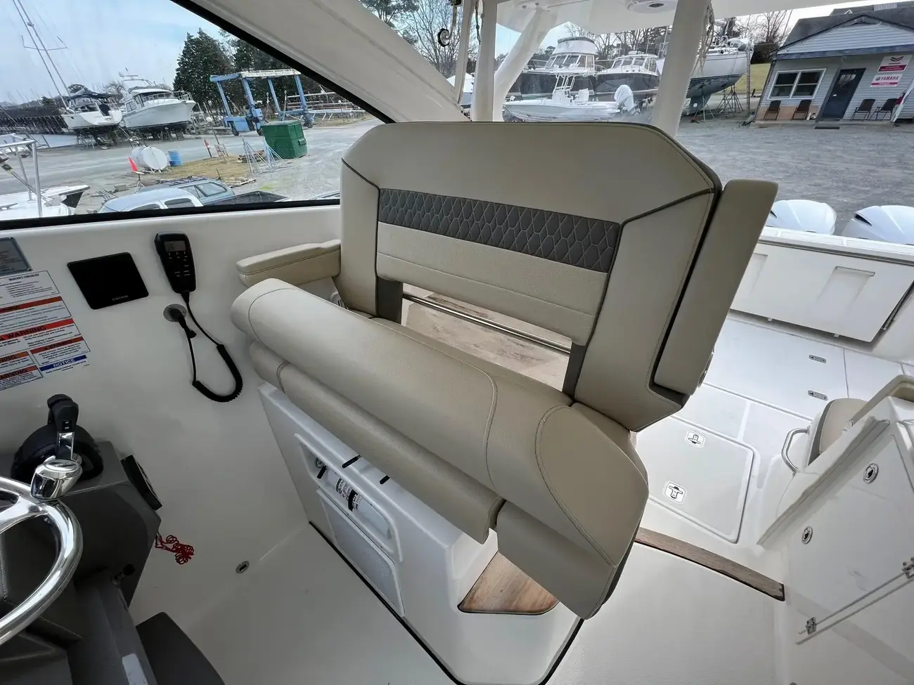 Thumbnail von Pursuit DC 365 Aquathena