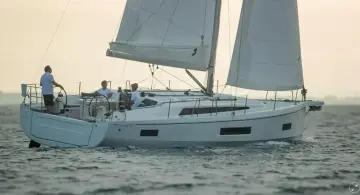 Thumbnail von Beneteau Oceanis 40.1