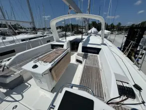 Thumbnail von Beneteau Oceanis 51.1