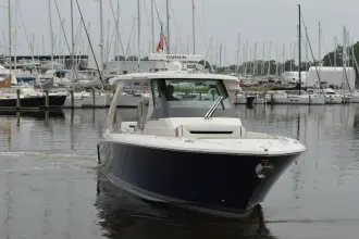 Thumbnail von Tiara Yachts 34 LS Encore