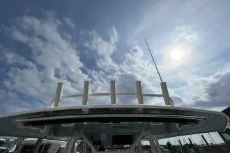 Thumbnail von Boston Whaler 360 Outrage