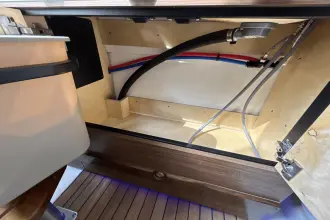 Thumbnail von Boston Whaler 360 Outrage