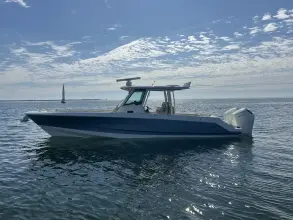 Thumbnail von Boston Whaler 360 Outrage