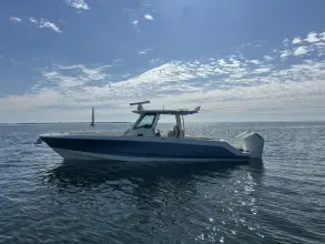 Thumbnail von Boston Whaler 360 Outrage