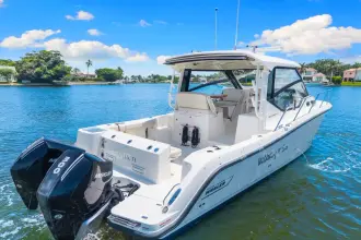 Thumbnail von Boston Whaler 325 Conquest