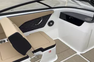 Thumbnail von Sea Ray SPX 190