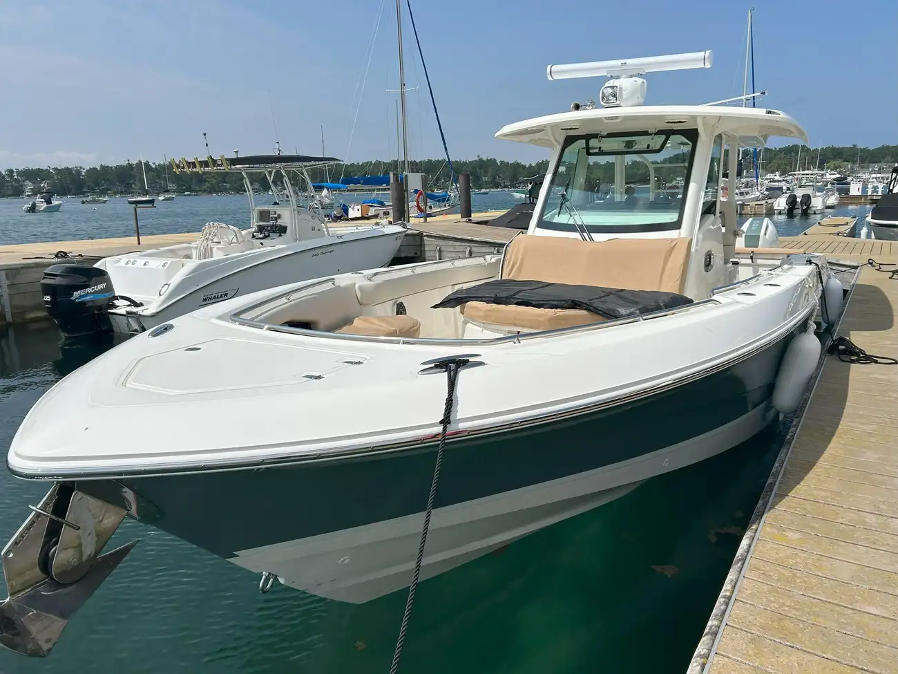 Boston Whaler 360 Outrage