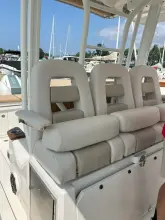 Thumbnail von Boston Whaler 360 Outrage
