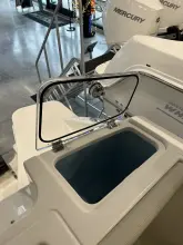 Thumbnail von Boston Whaler 280 Vantage