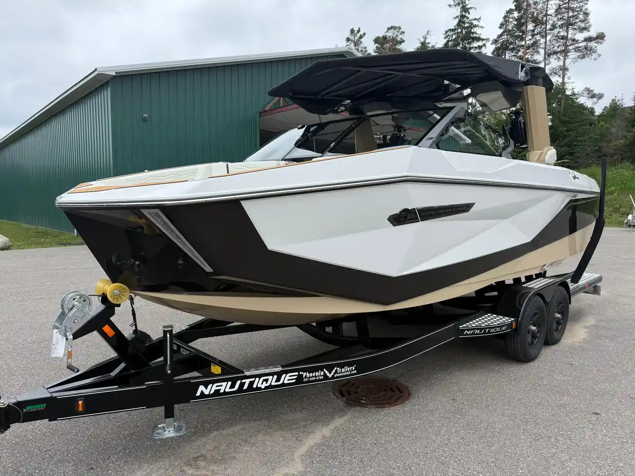 Nautique G23