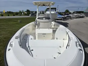 Thumbnail von Boston Whaler 250 Dauntless