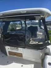 Thumbnail von Boston Whaler 350 Realm