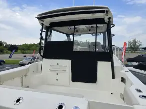 Thumbnail von Boston Whaler 325 Conquest