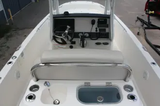 Thumbnail von Boston Whaler 270 Dauntless