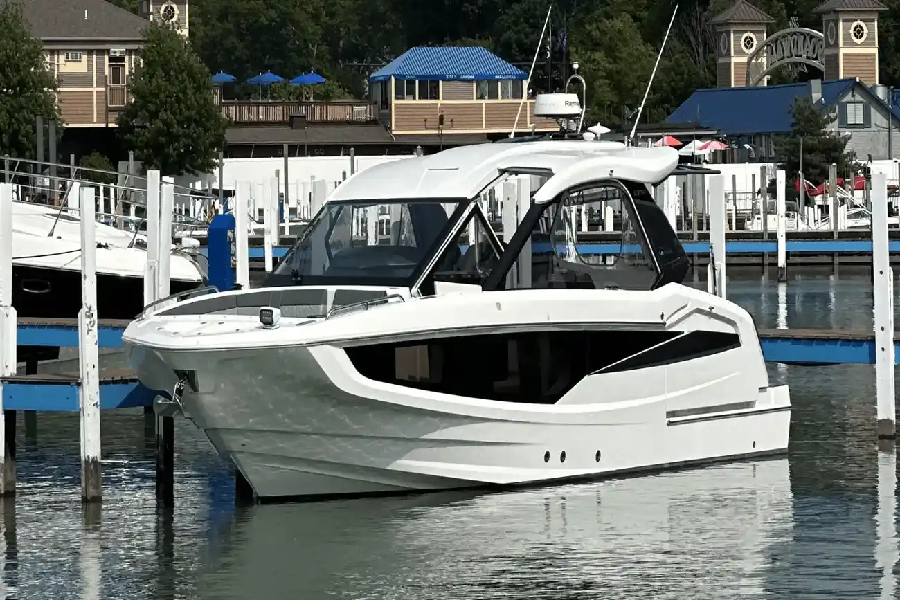 Galeon 325 GTO