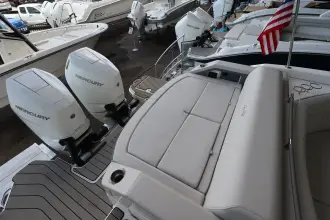 Thumbnail von Sea Ray SLX 310 Außenborder