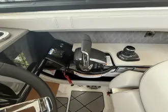 Thumbnail von Sea Ray SLX 400