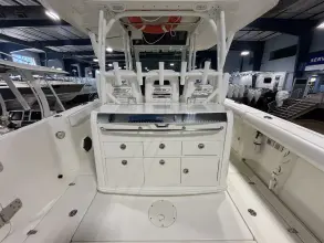 Thumbnail von Boston Whaler 350 Outrage