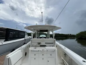 Thumbnail von Boston Whaler 350 Outrage