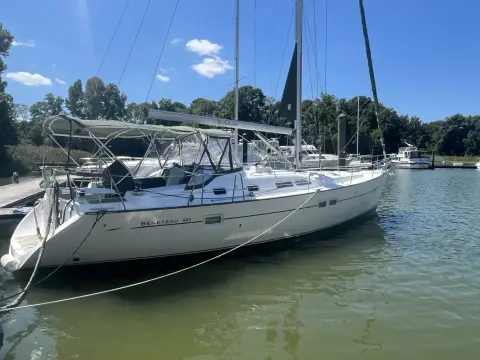 Beneteau Oceanis Clipper 423 Autumn