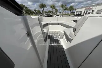 Thumbnail von Sea Ray SLX 310 Outboard