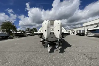 Thumbnail von Sea Ray SLX 310 Outboard