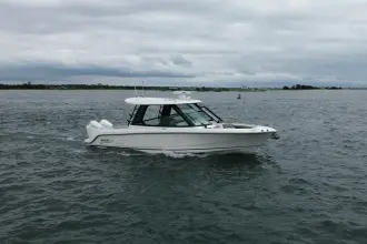 Thumbnail von Boston Whaler 330 Vantage