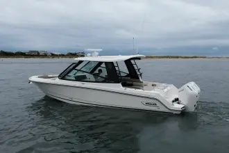 Thumbnail von Boston Whaler 330 Vantage