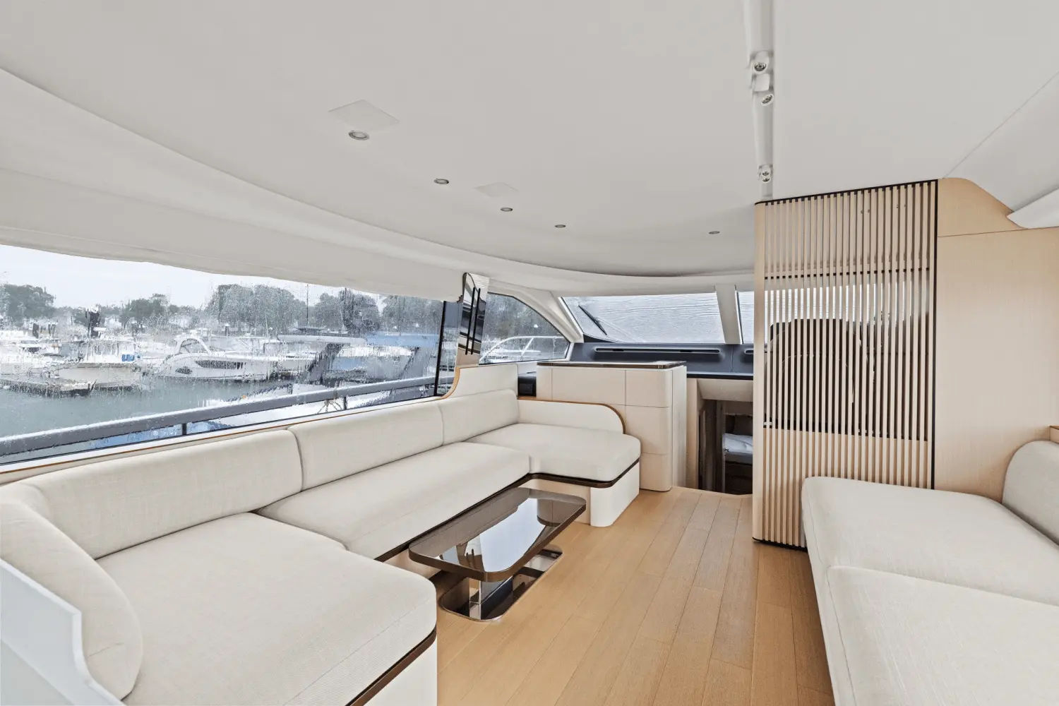 Thumbnail von Azimut 68