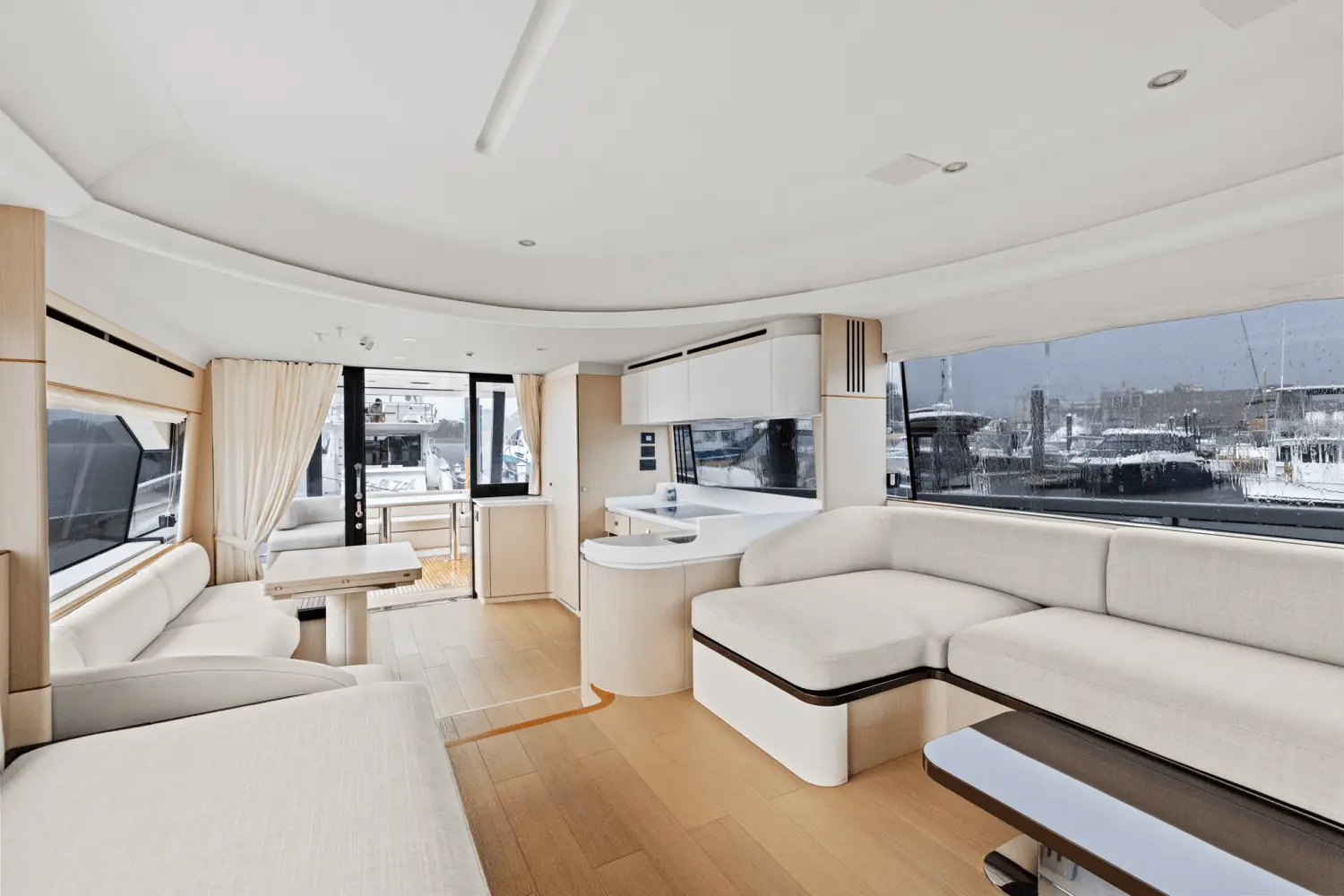 Thumbnail von Azimut 68