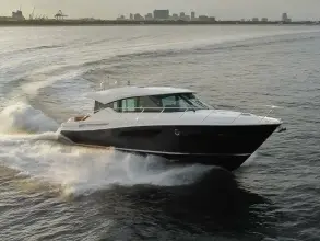 Thumbnail von Tiara Yachts 53 Coupe Happy Daze IV