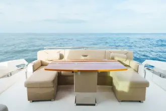 Thumbnail von Tiara Yachts 53 Coupe Happy Daze IV