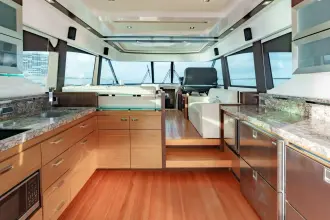 Thumbnail von Tiara Yachts 53 Coupe Happy Daze IV