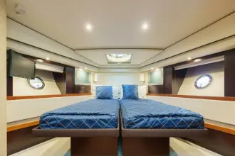 Thumbnail von Tiara Yachts 53 Coupe Happy Daze IV