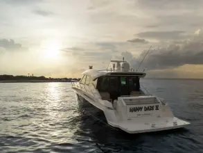 Thumbnail von Tiara Yachts 53 Coupe Happy Daze IV