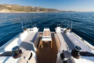 Thumbnail von Beneteau Oceanis 34.1