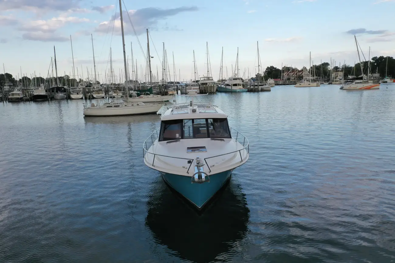 Thumbnail von Hylas M44 Promesa