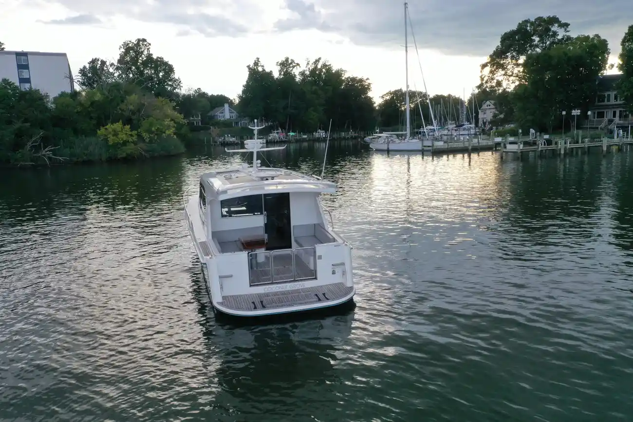 Thumbnail von Hylas M44 Promesa