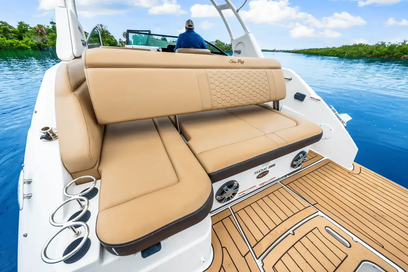 Thumbnail von Sea Ray SDX 250