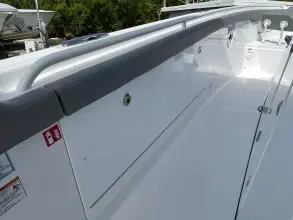 Thumbnail von Everglades 375 CC Whisper Green