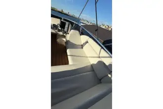 Thumbnail von Regal 38 XO