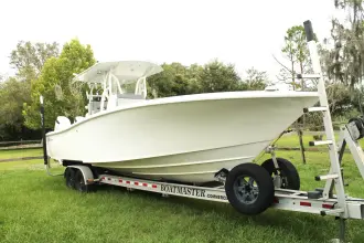 Thumbnail von Yellowfin 31 Open