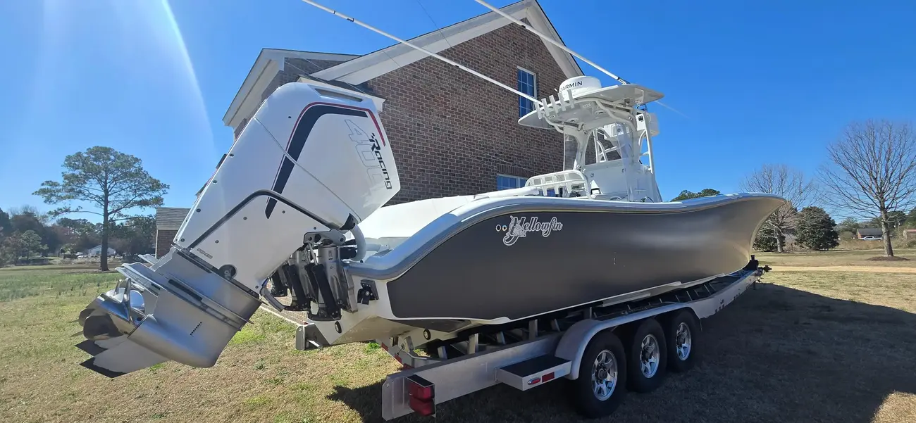 Thumbnail von Yellowfin 36 Offshore