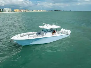 Thumbnail von Yellowfin 39 Offshore