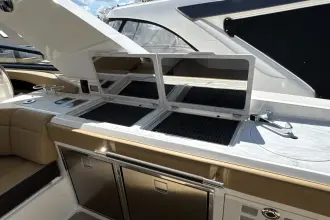 Thumbnail von Sea Ray SLX 400 fuera de borda