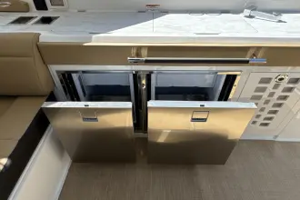 Thumbnail von Sea Ray SLX 400 fuera de borda