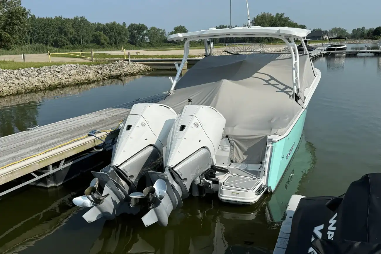 Thumbnail von Blackfin 272 DC