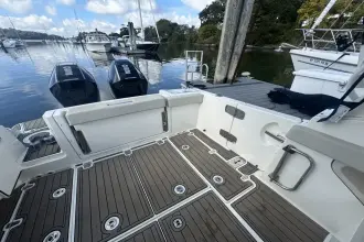 Thumbnail von Boston Whaler 280 Vantage
