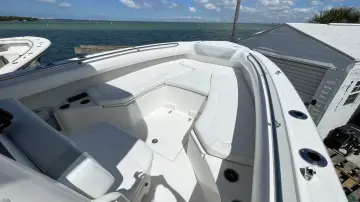 Thumbnail von Boston Whaler 280 Outrage