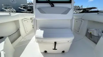 Thumbnail von Boston Whaler 280 Outrage